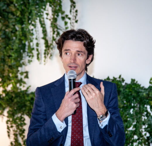 Club Ville Hybride sur le thème hybrider les zones commerciales