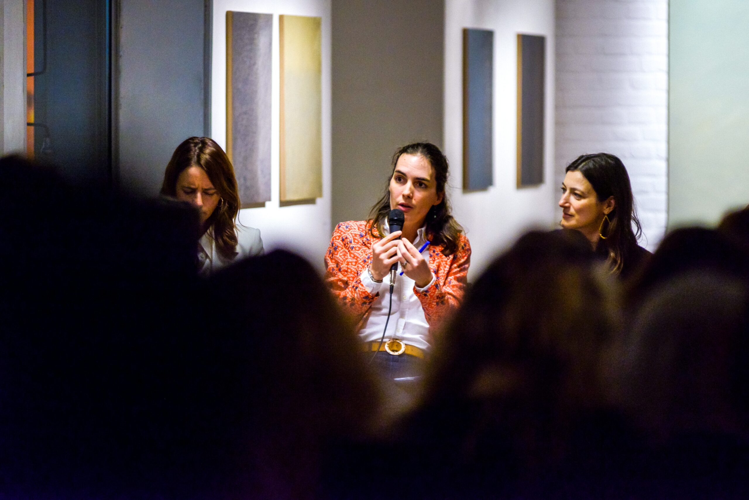 Soiree table ronde du club Ville Hybride a Paris, organisé à la galerie Univer