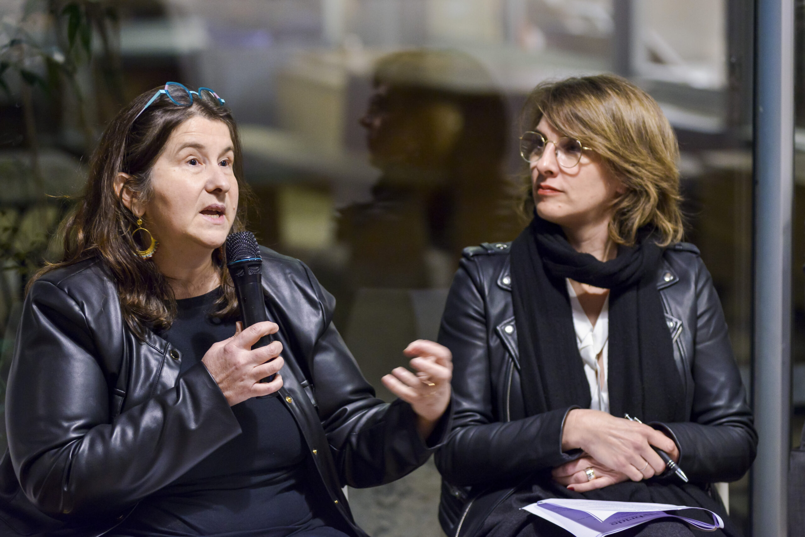 Soiree table ronde du club Ville Hybride a Paris, organisé à la galerie Univer