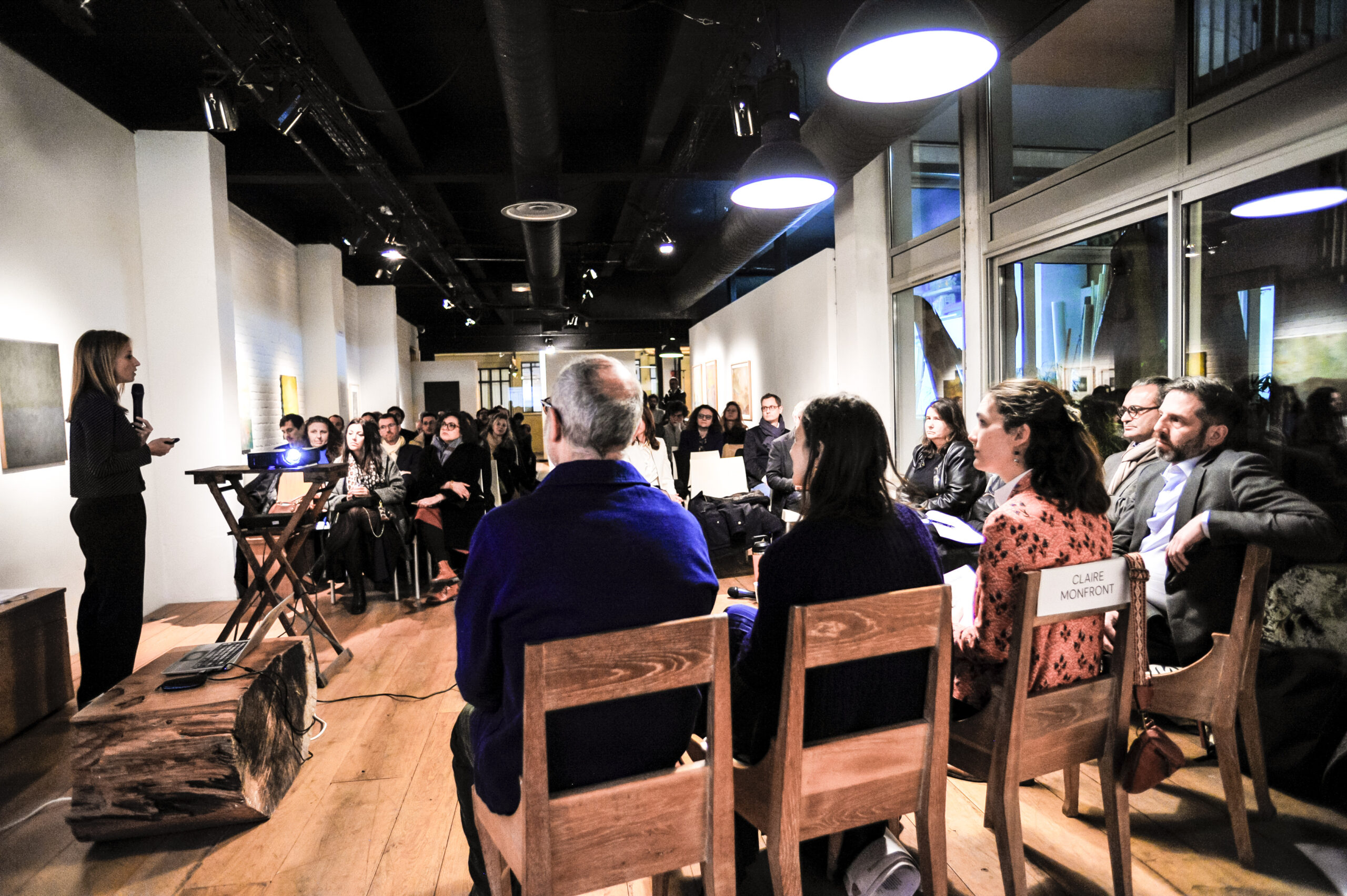 Soiree table ronde du club Ville Hybride a Paris, organisé à la galerie Univer