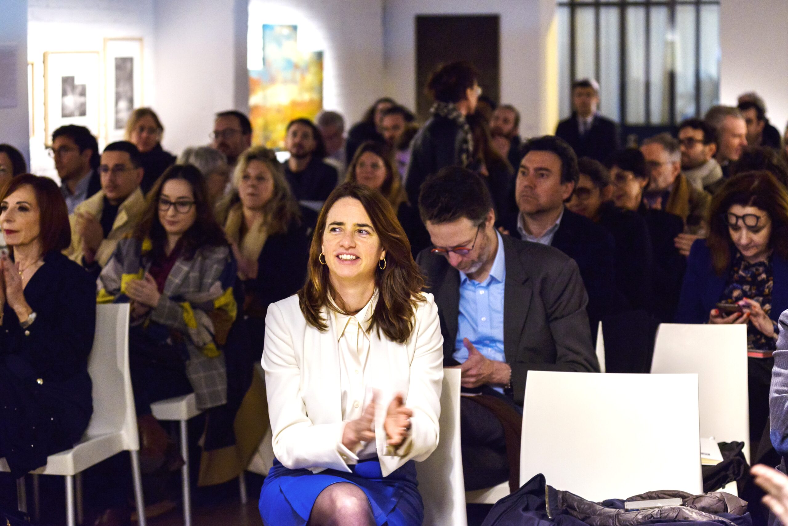 Soiree table ronde du club Ville Hybride a Paris, organisé à la galerie Univer