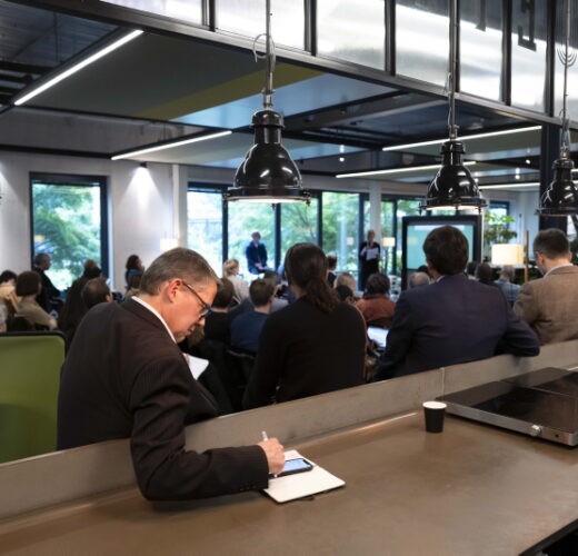 Le Club Ville Hybride Grand Paris, theme: la ville sobre pour quoi faire?